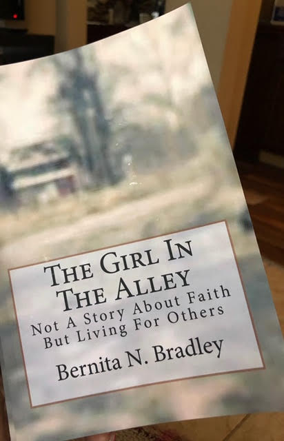 Bernita Bradley is a powerhouse! In this episode, she shares the surprising event that led her from being a bullied and suicidal teenager to the inspiring leader she is today. We learn how she harnessed the power of forgiveness to change her life and the lives of people in her community.